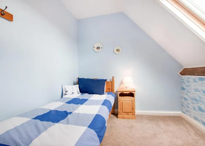 5 Bed In Oc-wa326 * Runswick